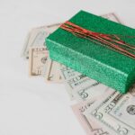 Какой подарок подарить на 65 лет image_910.jpg